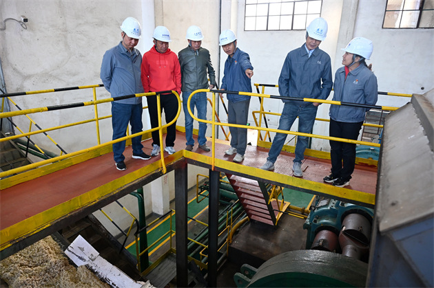 查看出产现场.jpg 查看出产现场.jpg